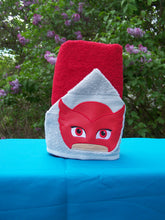 Bedtime Owl Hero Hooded Towel